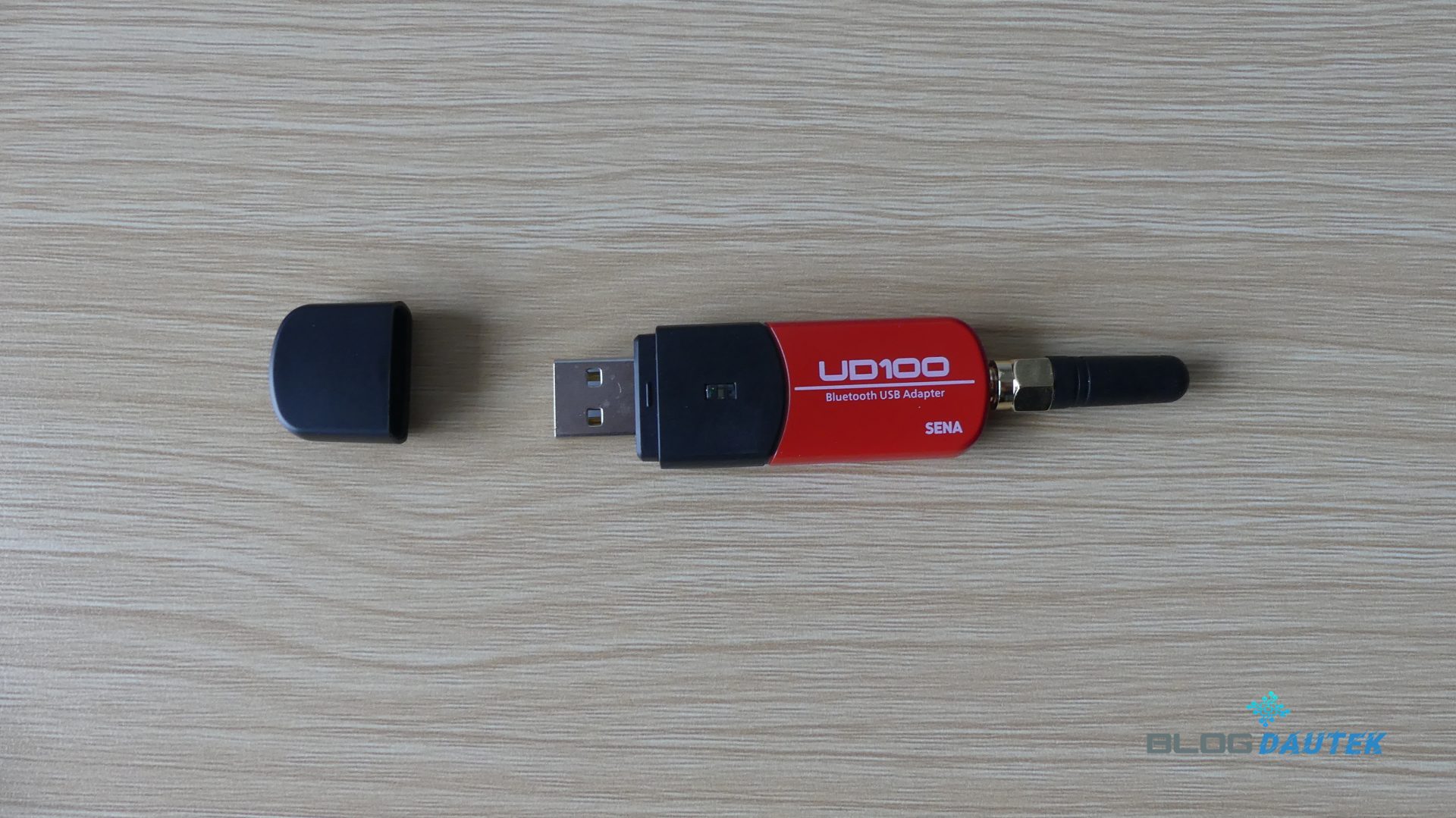 Dongle USB bluetooth compatible avec Jeedom. –