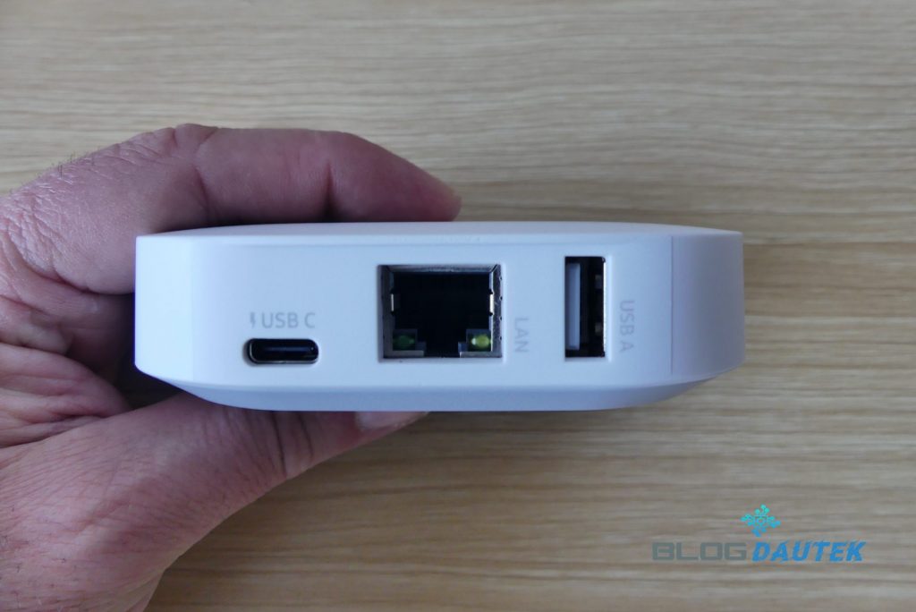 Smart home hub 2 Aeotec