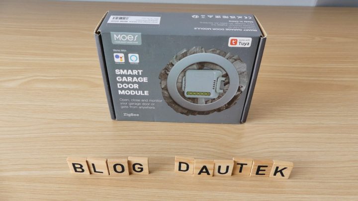 Porte de garage connectée : Le petit module Moes qui bluffe à moins de 15 € ?