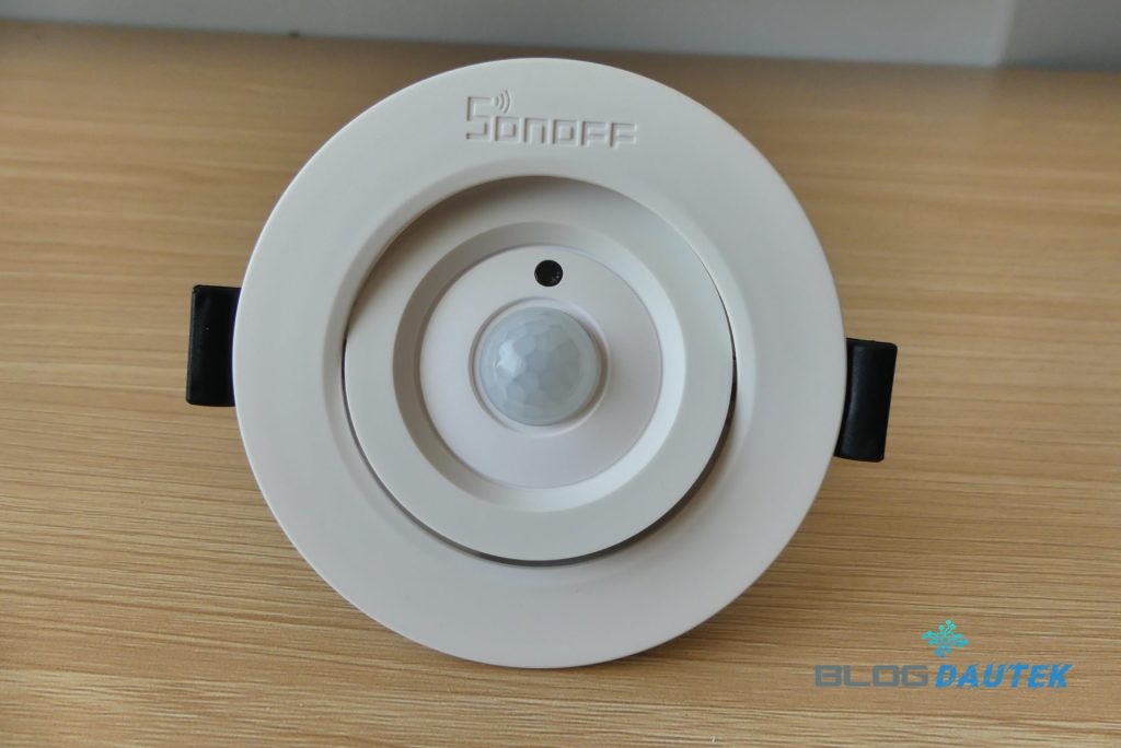 Adaptateur encastre Sonoff 15