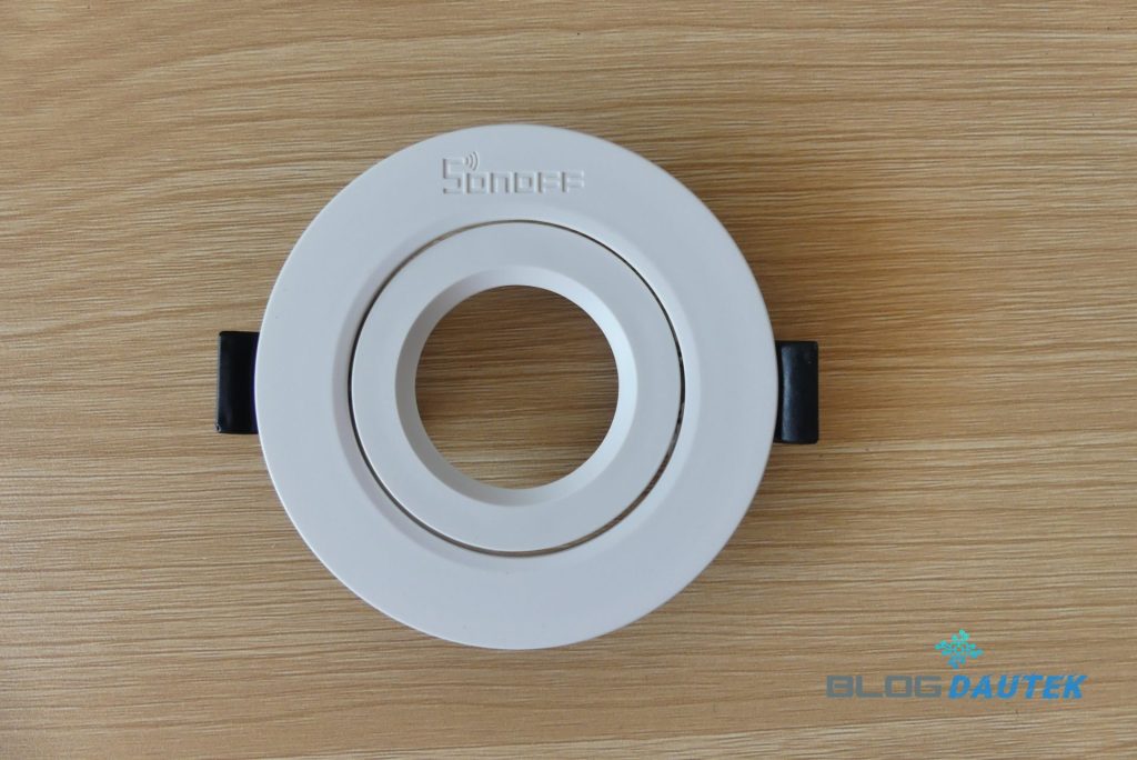 Adaptateur encastre Sonoff 5