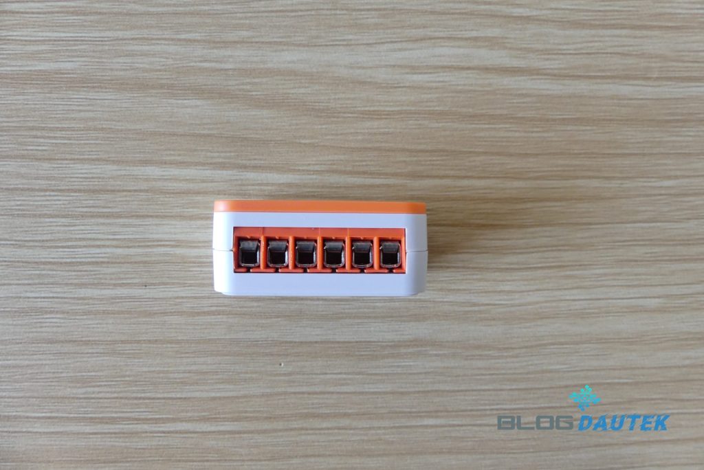 Smart switch Sonoff 6